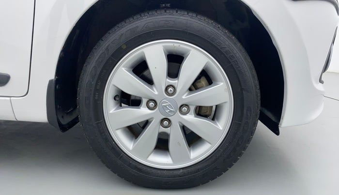 2016 Hyundai Xcent SX 1.2, Petrol, Manual, 26,154 km, Right Front Wheel