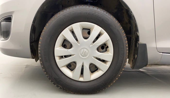 2014 Maruti Swift Dzire VXI, Petrol, Manual, 98,603 km, Left Front Wheel