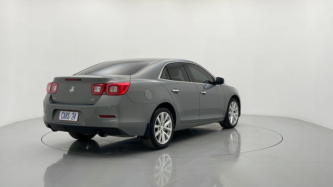 Right Back Diagonal (45- Degree) View