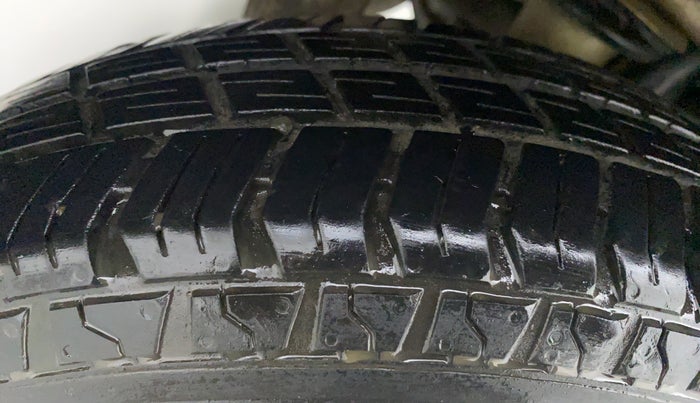 2018 Maruti Alto 800 VXI, Petrol, Manual, 16,319 km, Right Rear Tyre Tread