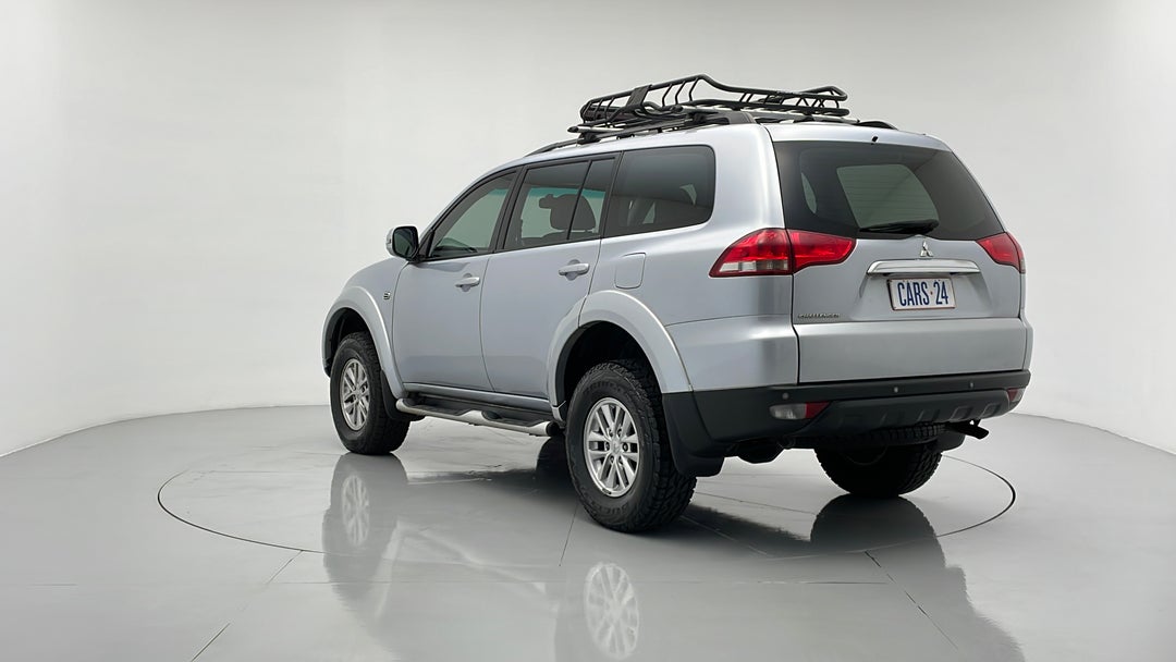 2015 Mitsubishi Challenger (4x4), Automatic, 115096 km, Left Back Diagonal (45- Degree) View