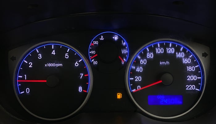 2011 Hyundai i20 MAGNA O 1.2, Petrol, Manual, 24,554 km, Odometer Image