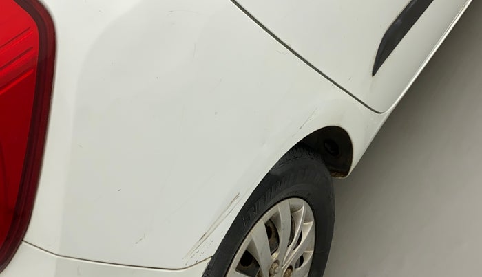 2013 Hyundai i10 MAGNA 1.1, CNG, Manual, 14,697 km, Right quarter panel - Slightly dented