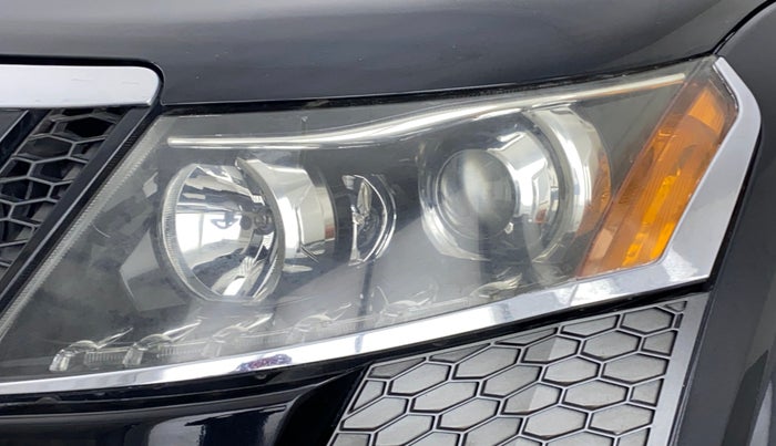 2015 Mahindra XUV500 W6 4X2, Diesel, Manual, 52,208 km, Left headlight - Faded