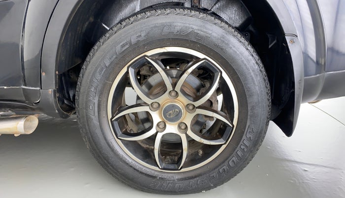 2015 Mahindra XUV500 W6 4X2, Diesel, Manual, 52,208 km, Left Rear Wheel