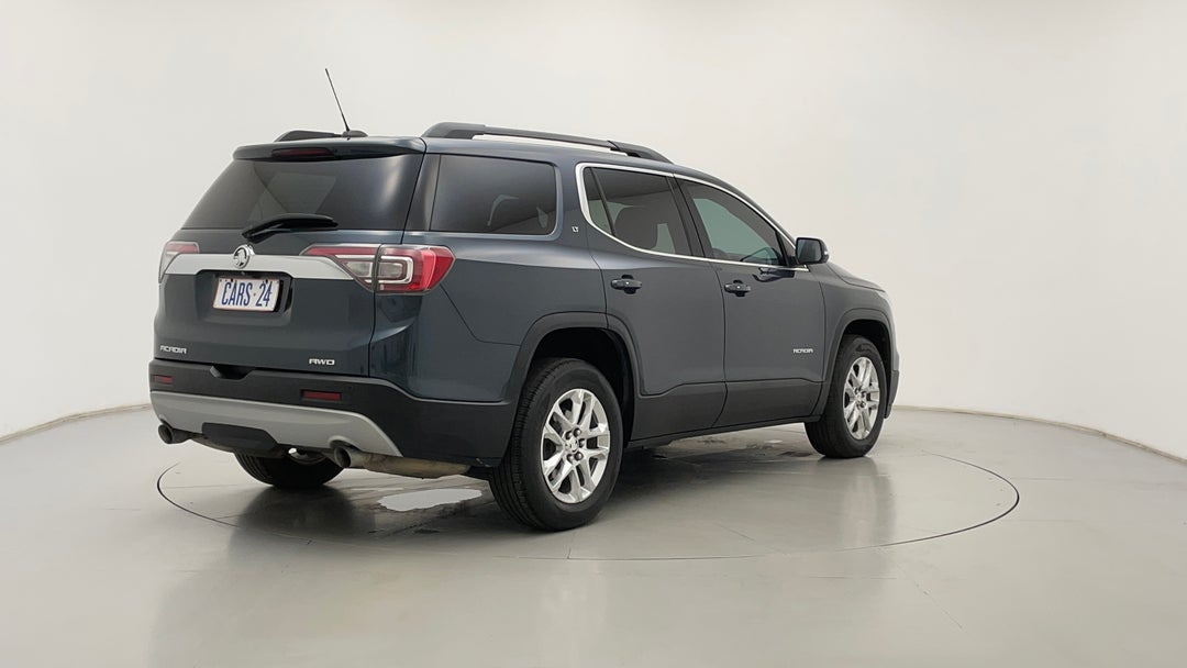 Right Back Diagonal (45- Degree) View