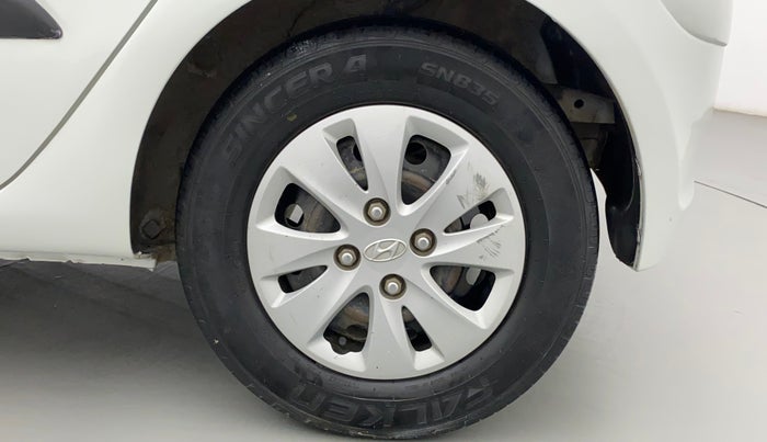2012 Hyundai i10 MAGNA 1.1, CNG, Manual, 91,206 km, Left Rear Wheel