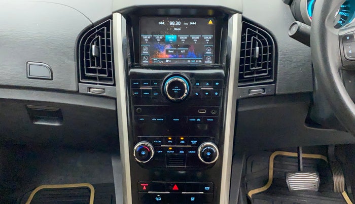 2018 Mahindra XUV500 W7 AT, Diesel, Automatic, 1,26,204 km, Air Conditioner