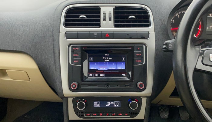 2016 Volkswagen Polo HIGHLINE1.2L, Petrol, Manual, 18,738 km, Air Conditioner