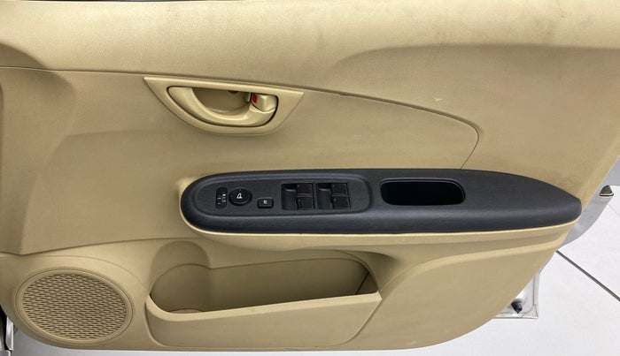 2015 Honda Amaze 1.2 SMT I VTEC, Petrol, Manual, 53,105 km, Driver Side Door Panels Control