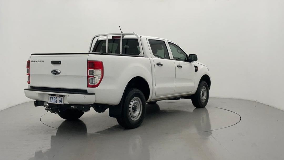 Right Back Diagonal (45- Degree) View