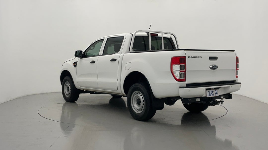 Left Back Diagonal (45- Degree) View