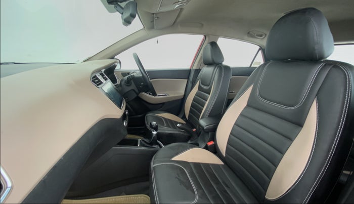 2015 Hyundai Elite i20 SPORTZ (O) 1.2, Petrol, Manual, 23,496 km, Right Side Front Door Cabin