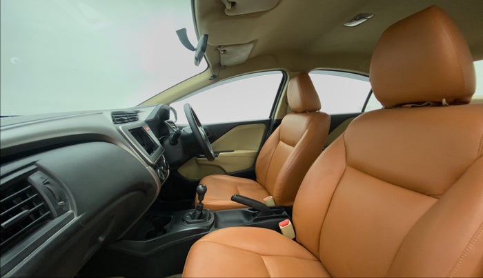 2015 Honda City 1.5 E MT PETROL, CNG, Manual, 46,863 km, Right Side Front Door Cabin