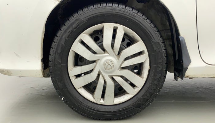 2015 Honda City 1.5 E MT PETROL, CNG, Manual, 46,863 km, Left Front Wheel