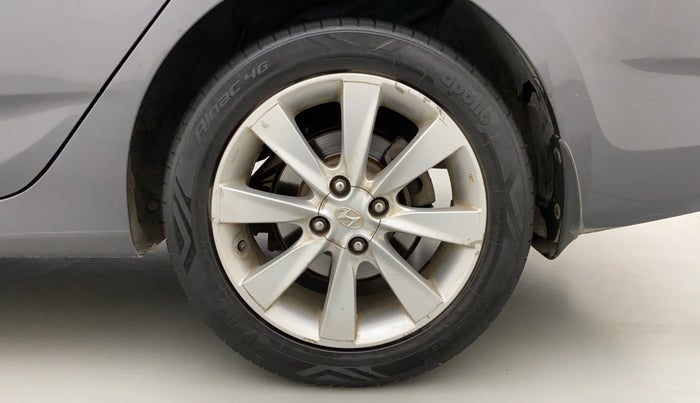 2012 Hyundai Verna FLUIDIC 1.6 VTVT SX, Petrol, Manual, 96,052 km, Left Rear Wheel