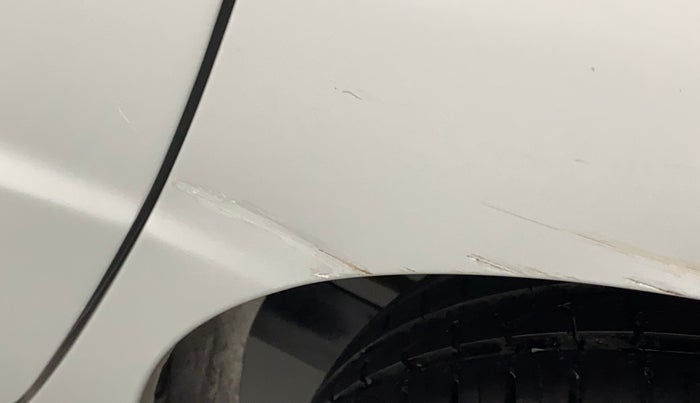 2011 Hyundai Santro Xing GL PLUS, Petrol, Manual, 45,594 km, Left quarter panel - Minor scratches
