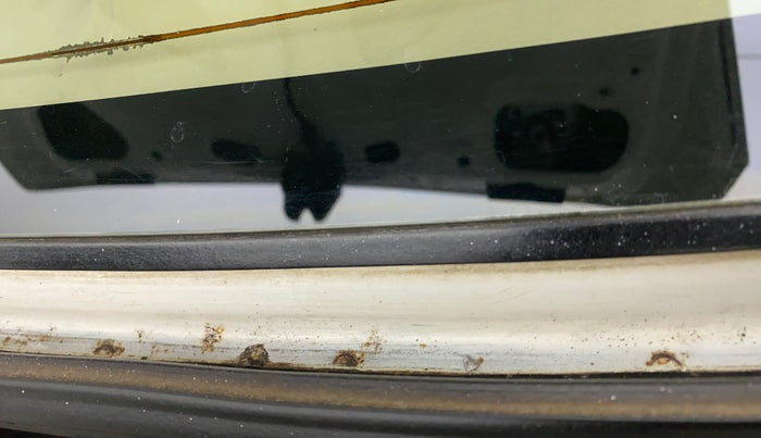2011 Honda City 1.5L I-VTEC S MT, Petrol, Manual, 67,942 km, Dicky (Boot door) - Slightly rusted