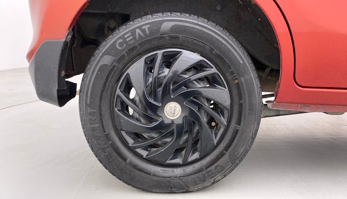 2019 Maruti Alto LXI CNG, CNG, Manual, 70,507 km, Right Rear Wheel
