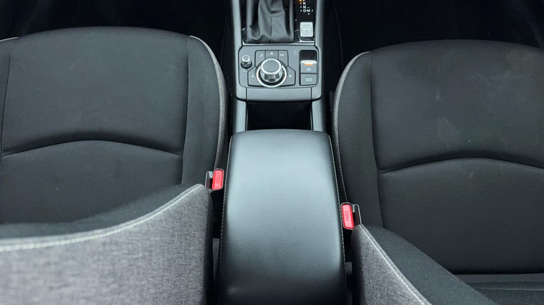 2024 Mazda CX-3 G20 Sport, Automatic, 29778 km, Center Console