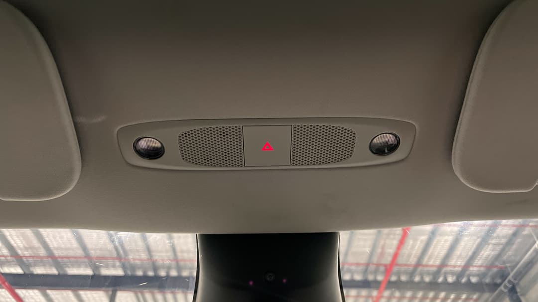 2023 Tesla Model Y Rear-wheel Drive, Automatic, 22321 km, On-Roof Controls/Sunglass holder