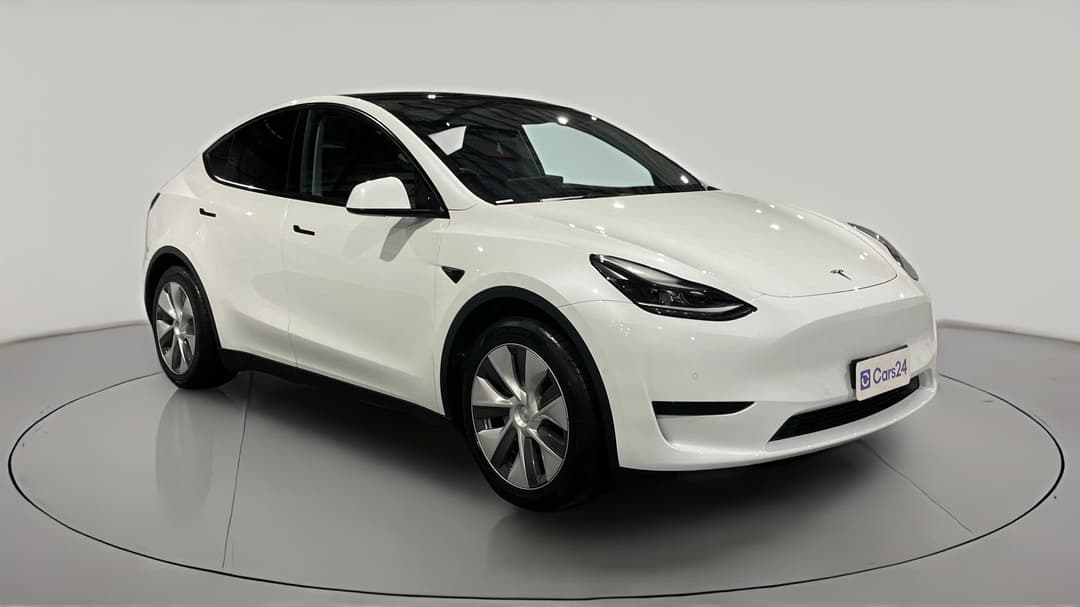 2023 Tesla Model Y Rear-wheel Drive, Automatic, 22321 km, Right Front Diagonal (45- Degree) View