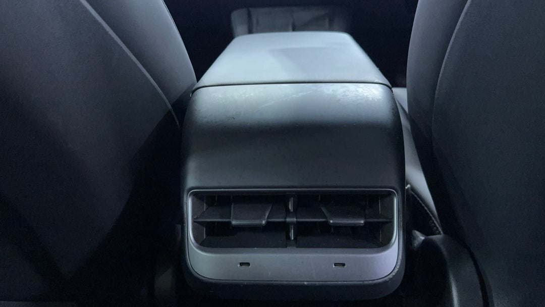 2021 Tesla Model 3 Standard Range Plus RWD, Automatic, 50651 km, Rear A/C Vent