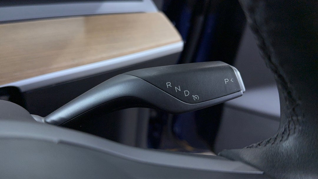 2021 Tesla Model 3 Standard Range Plus RWD, Automatic, 50651 km, Gear Lever 