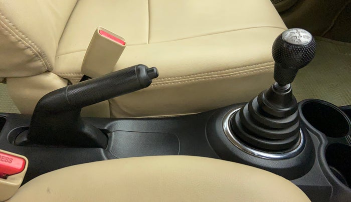 2012 Honda Brio 1.2 V MT I VTEC, Petrol, Manual, 24,171 km, Gear Lever