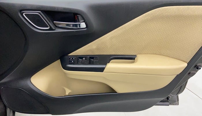 2018 Honda City V CVT, Petrol, Automatic, 35,680 km, Driver Side Door Panels Control