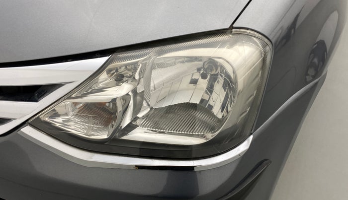 2013 Toyota Etios G, Petrol, Manual, 75,626 km, Left headlight - Headlight not working