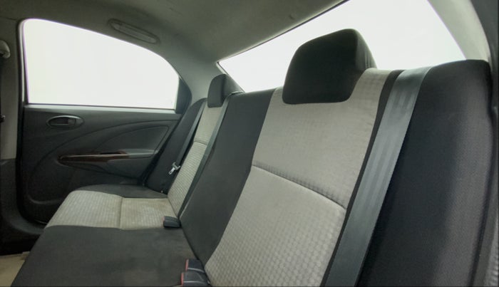 2013 Toyota Etios G, Petrol, Manual, 75,626 km, Right Side Rear Door Cabin