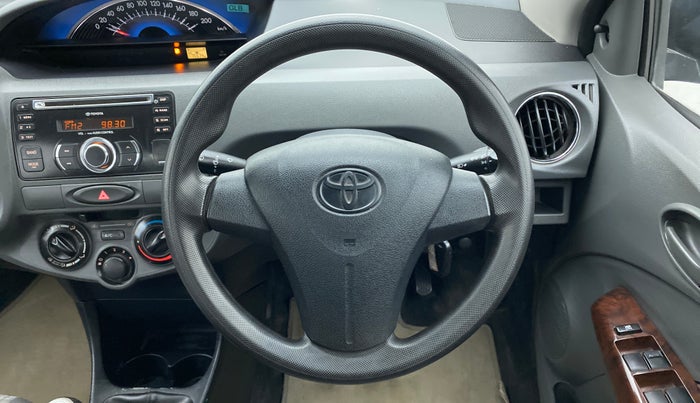 2013 Toyota Etios G, Petrol, Manual, 75,626 km, Steering Wheel Close Up