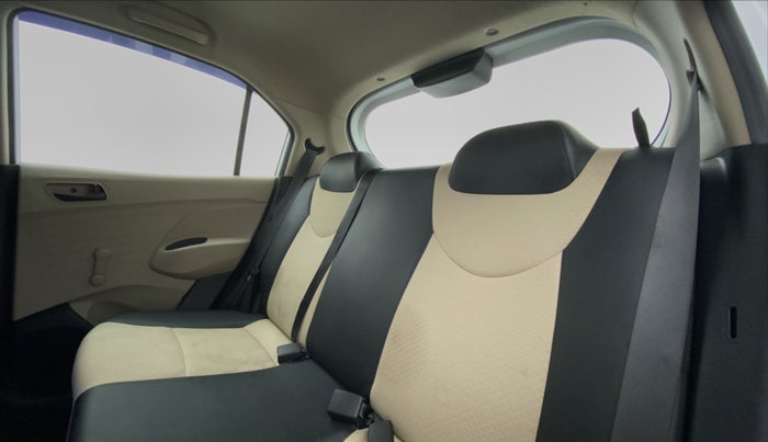 2018 Hyundai NEW SANTRO ERA 1.1, Petrol, Manual, 9,423 km, Right Side Rear Door Cabin