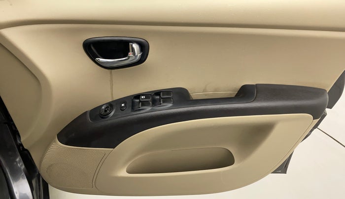 2012 Hyundai i10 SPORTZ 1.2, Petrol, Manual, 79,300 km, Driver Side Door Panels Control