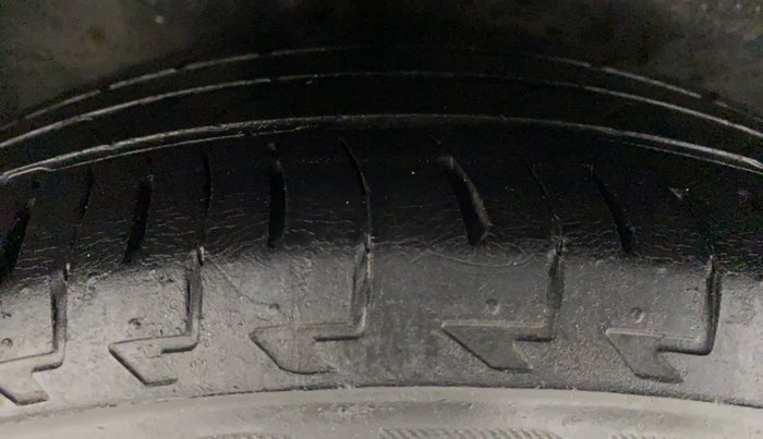 2018 Honda WR-V 1.2L I-VTEC S MT, Petrol, Manual, 27,235 km, Right Front Tyre Tread