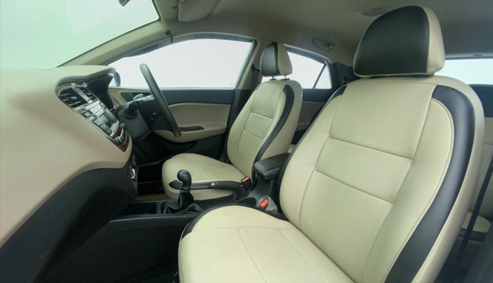 2016 Hyundai Elite i20 MAGNA 1.2, Petrol, Manual, 66,869 km, Right Side Front Door Cabin