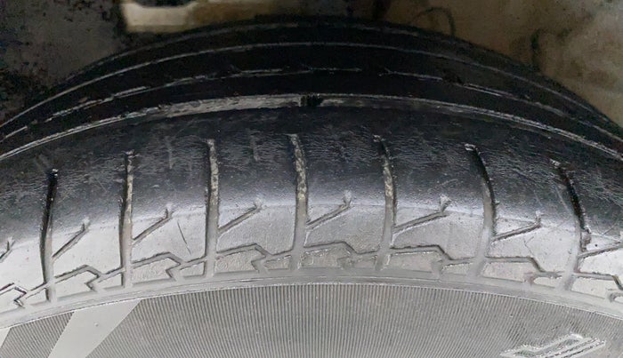 2019 Hyundai VENUE 1.0L Turbo GDI SX MT, Petrol, Manual, 53,557 km, Left Front Tyre Tread