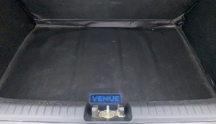 2019 Hyundai VENUE 1.0L Turbo GDI SX MT, Petrol, Manual, 53,557 km, Boot Inside
