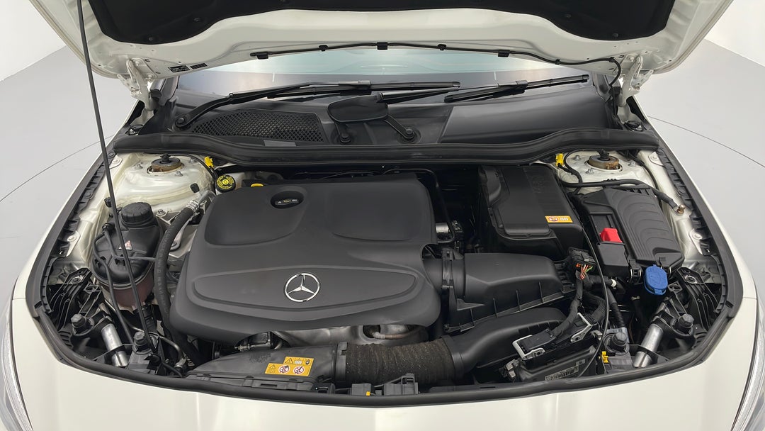Open Bonnet (Engine)