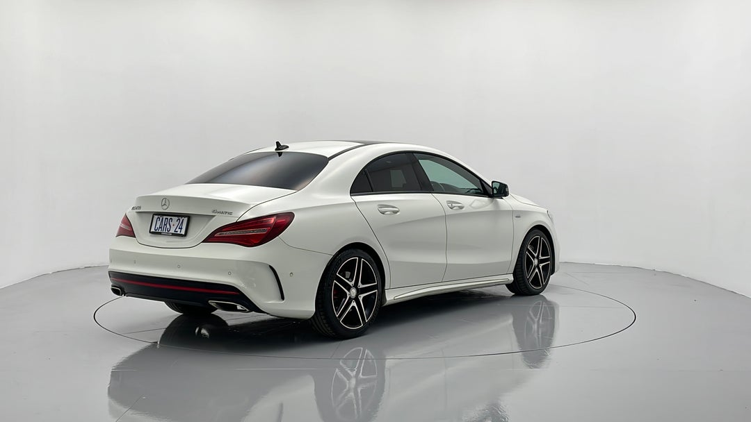 Right Back Diagonal (45- Degree) View