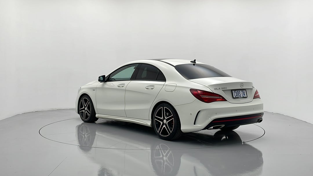 Left Back Diagonal (45- Degree) View