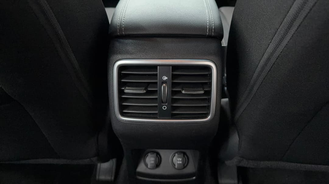 2020 Kia Sportage S (FWD), Automatic, 38224 km, Rear A/C Vent