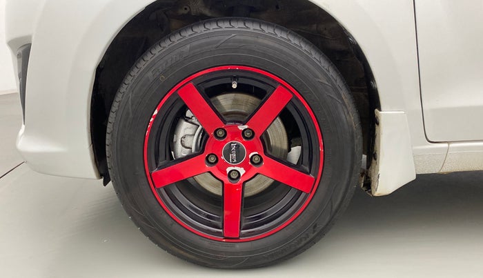 2015 Maruti Ertiga VDI ABS, Diesel, Manual, 35,376 km, Left Front Wheel