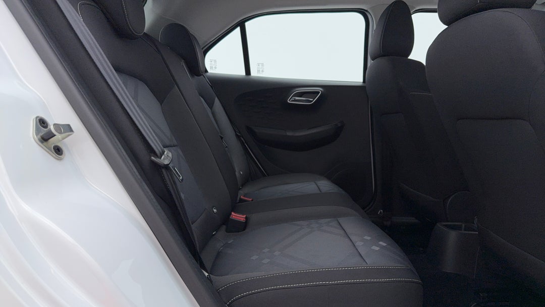 2023 MG Mg3 Auto Core, Automatic, 20901 km, Right Side Rear Door Cabin View