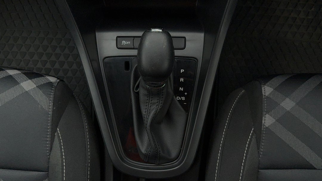 2023 MG Mg3 Auto Core, Automatic, 20901 km, Gear Lever 