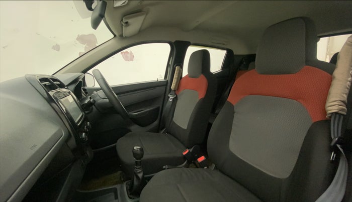 2016 Renault Kwid RXT 1.0, Petrol, Manual, 26,605 km, Right Side Front Door Cabin