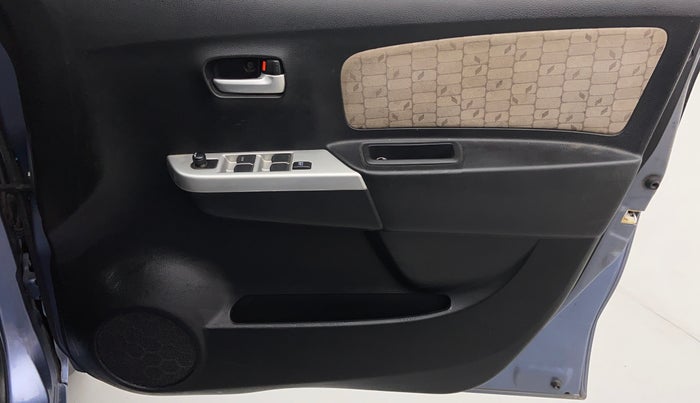 2013 Maruti Wagon R 1.0 VXI, Petrol, Manual, 45,020 km, Driver Side Door Panels Control