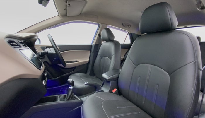 2015 Hyundai Elite i20 ASTA 1.2, Petrol, Manual, 33,037 km, Right Side Front Door Cabin