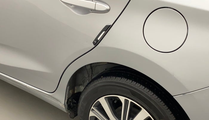 2022 Honda Amaze 1.2L I-VTEC VX, Petrol, Manual, 17,398 km, Left quarter panel - Paint has minor damage